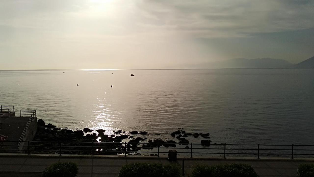 Bed and Breakfast Nereidi Santa Flavia Exterior foto